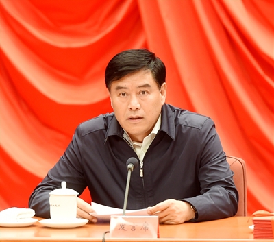 全面提升新时代政法工作能力水平 ——政法领导干部学习贯彻习近平新时代中国特色社会主义思想专题研讨班交流发言(摘要)